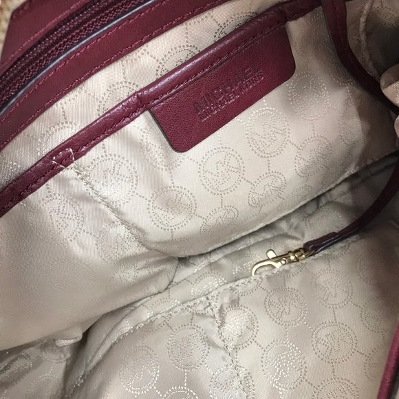 Michael Kors Brown Quilted Leather Shoulder Bag - Picture 8 of 8